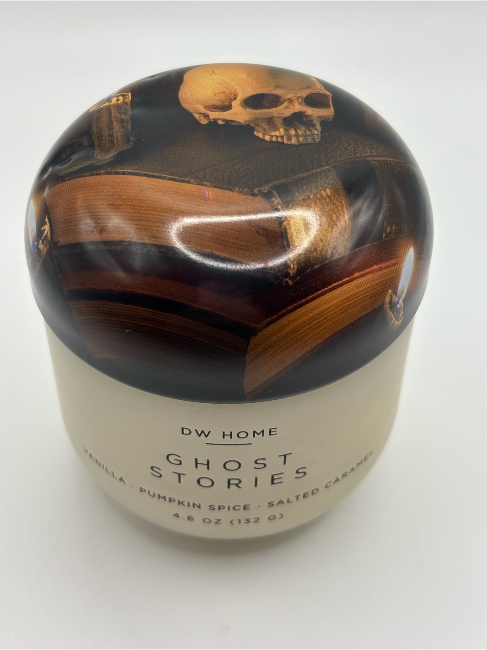 DW Home Skull Candle 4.6 Oz.  Gothic Halloween Ghost Stories Vanilla Pumpkin Jar
